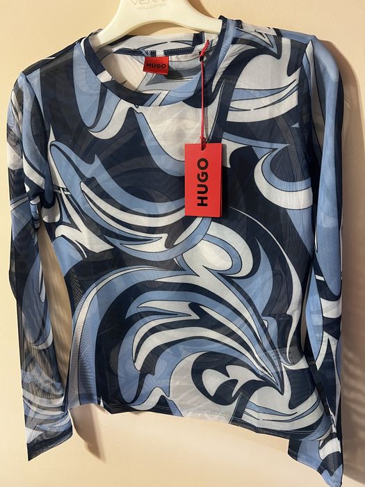 Синя блуза HUGO ,нова
