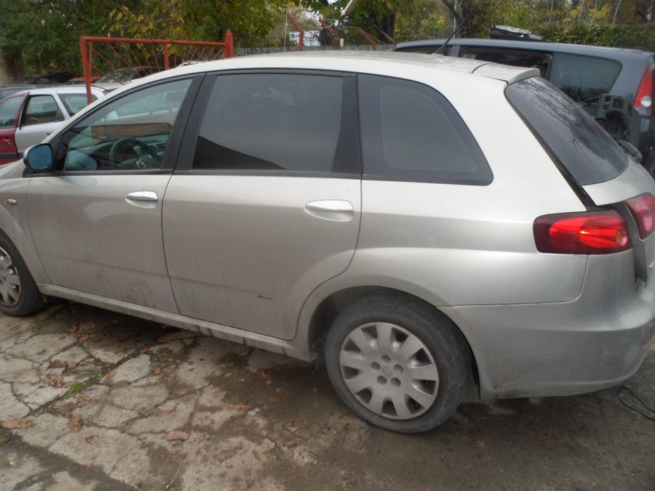 Фиат Крома 2006год. 1.9 JTDM 120к.с.Само на части