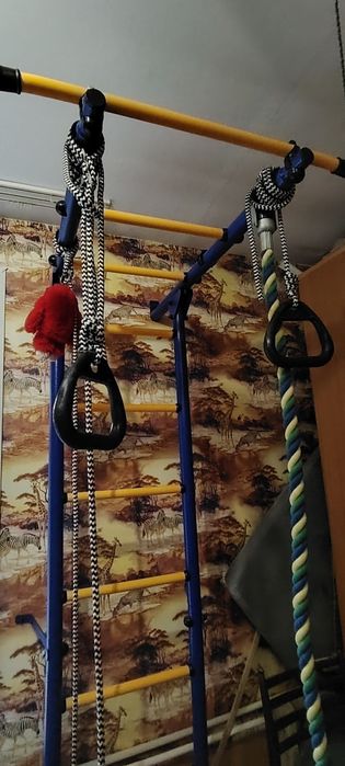 Турник, стенка гимнастический детский б/у