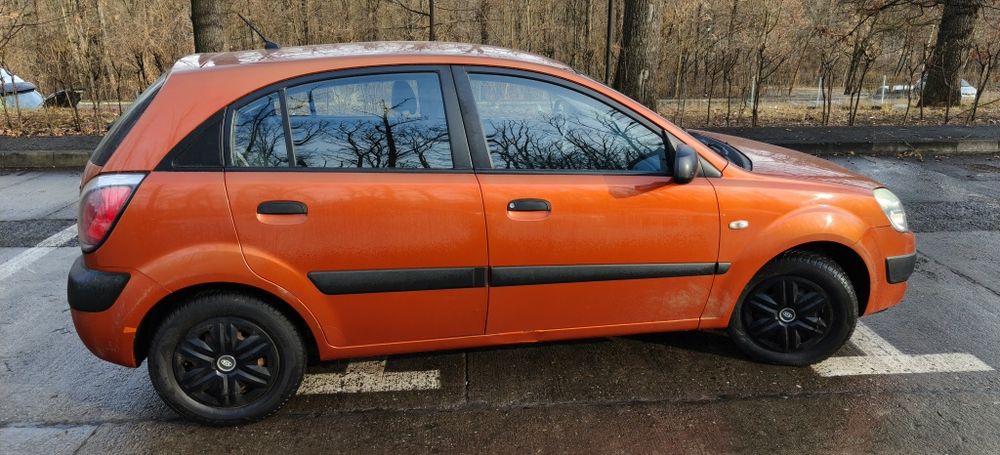 Kia Rio 1.4 mpi 2009 97 Cp