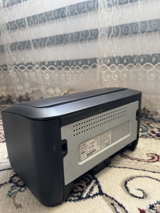 Canon lbp6030 oq-qora lazerniy holati ideal aybi yoq pechatlari tinniq