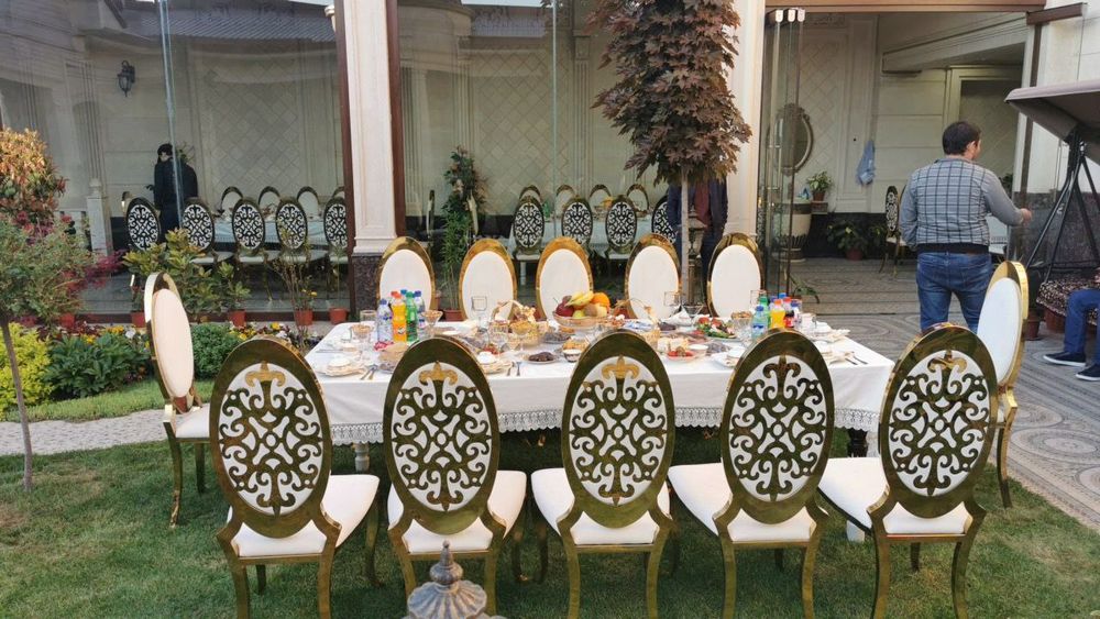 Прокат стул Арзон нархларда Стол Стул Чинни идиш прокат. Навес Аренда