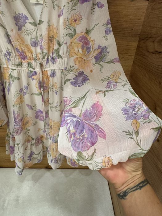 Рокля на  RESERVED нова