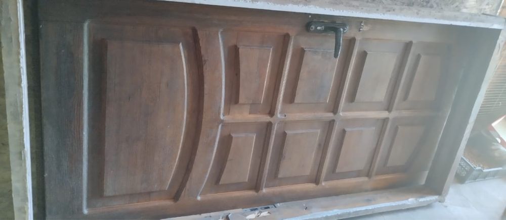 Дверь входная из дерево