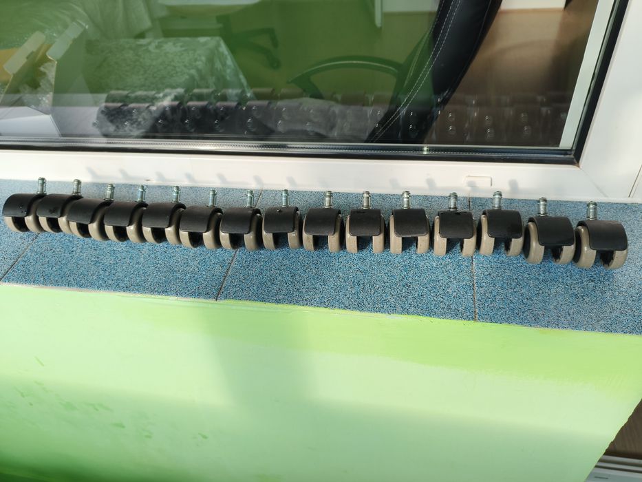 Колелца за офис столове