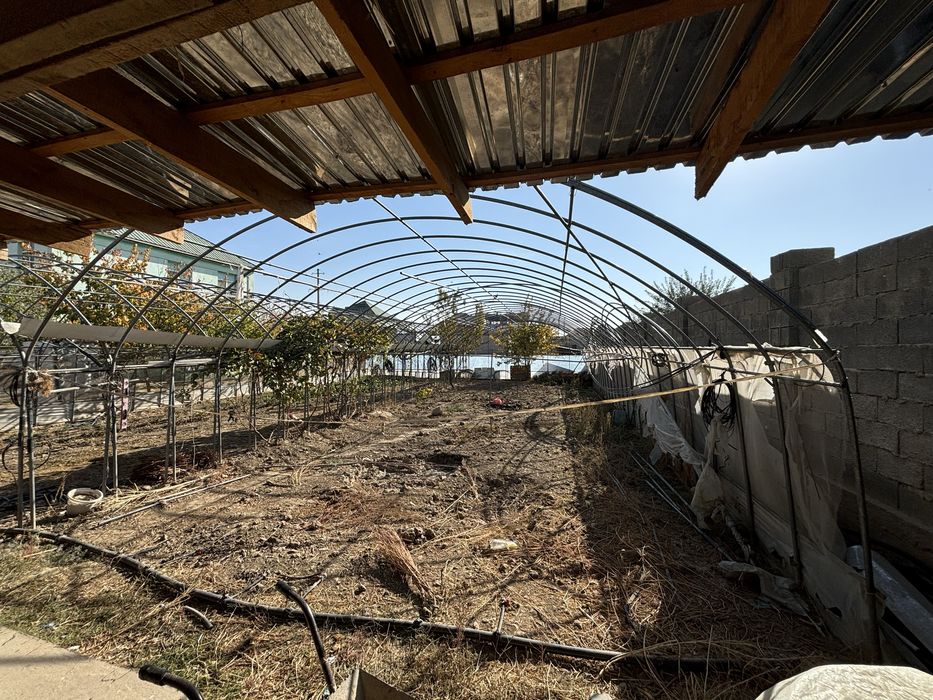 Теплица 2 төбе огородка