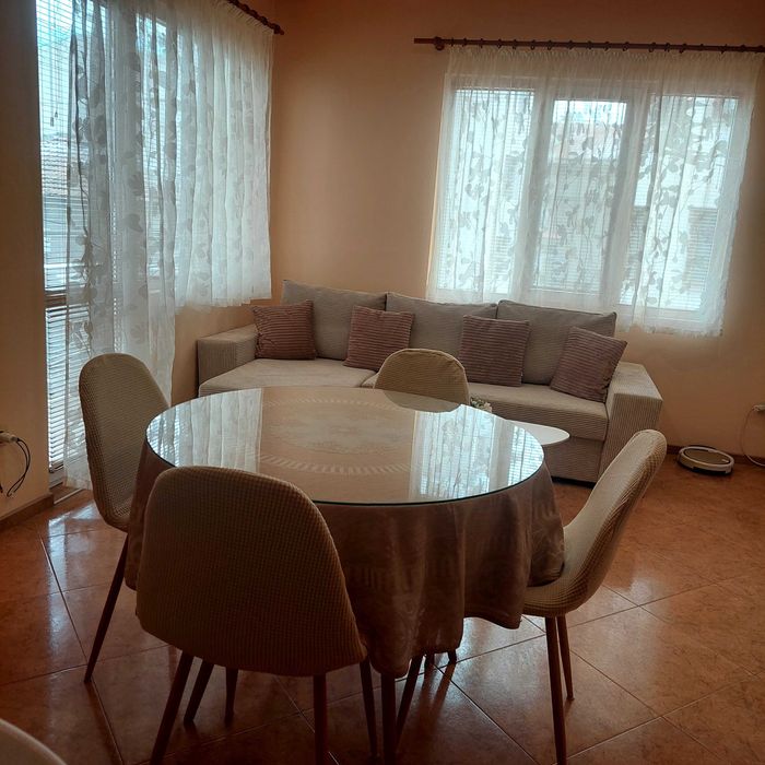 Дава се под наем Етаж от къща в Поморие - 70 кв.м за 71.4 € - Снимка #4