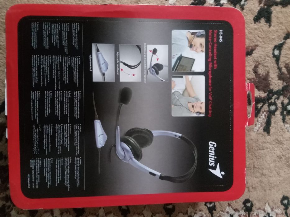 Продаётся наушники Genius