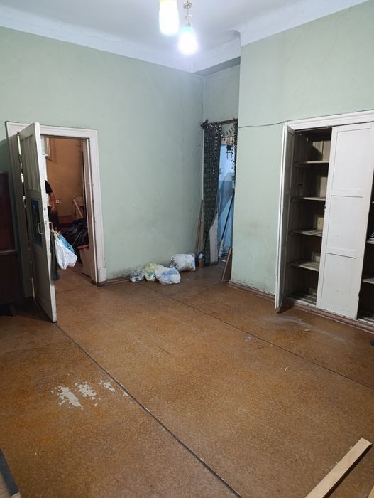 Продам 3 комнатную квартиру