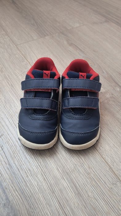 Маратонки за момче размер 23