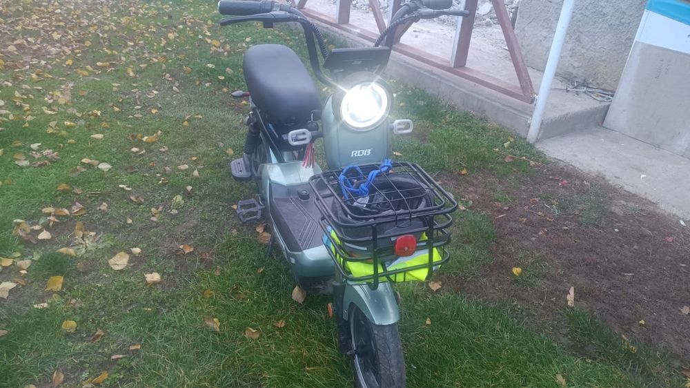 Scuter electric RDB TL001