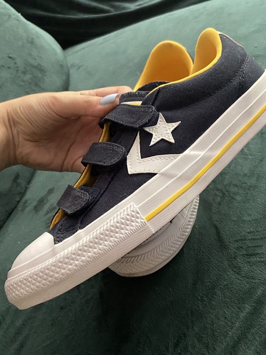 Tenesi converse originali