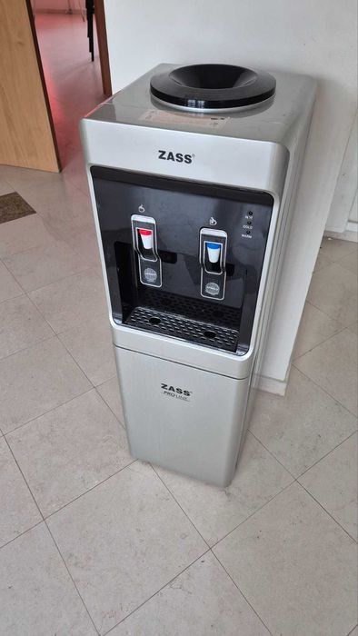 Продава офис обазвеждане