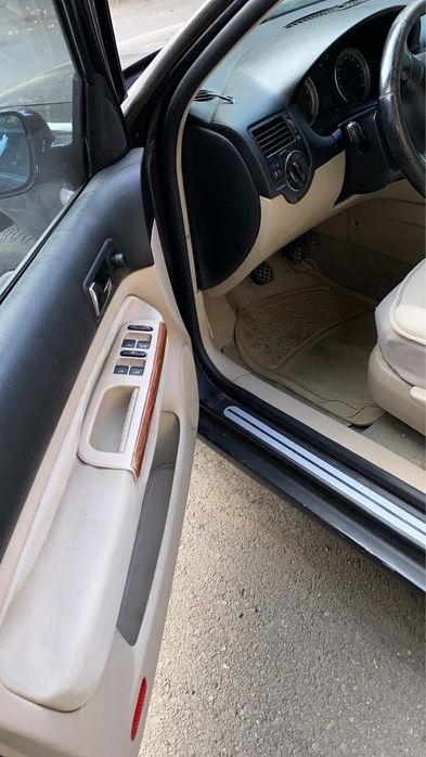 VOLKSWAGEN Bora 2004 — imagine 4