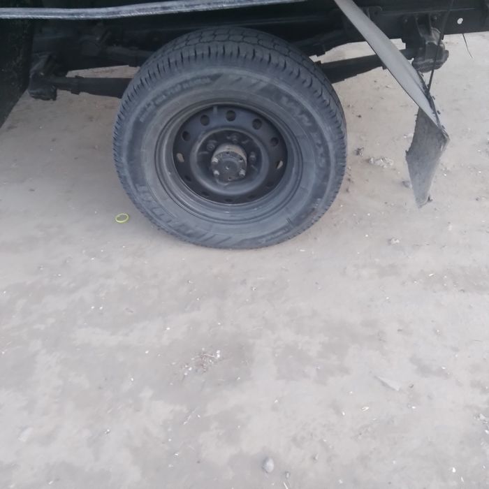 Uvazzik sotilade xolade yaxshe mato're zo'r hamma joye yaxshe  kelesht