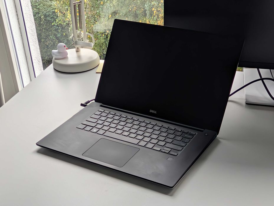 Dell XPS 15 9560, 4K Touch - SSD 512 GB, 32GB RAM, i7, Nvidia GTX 1050