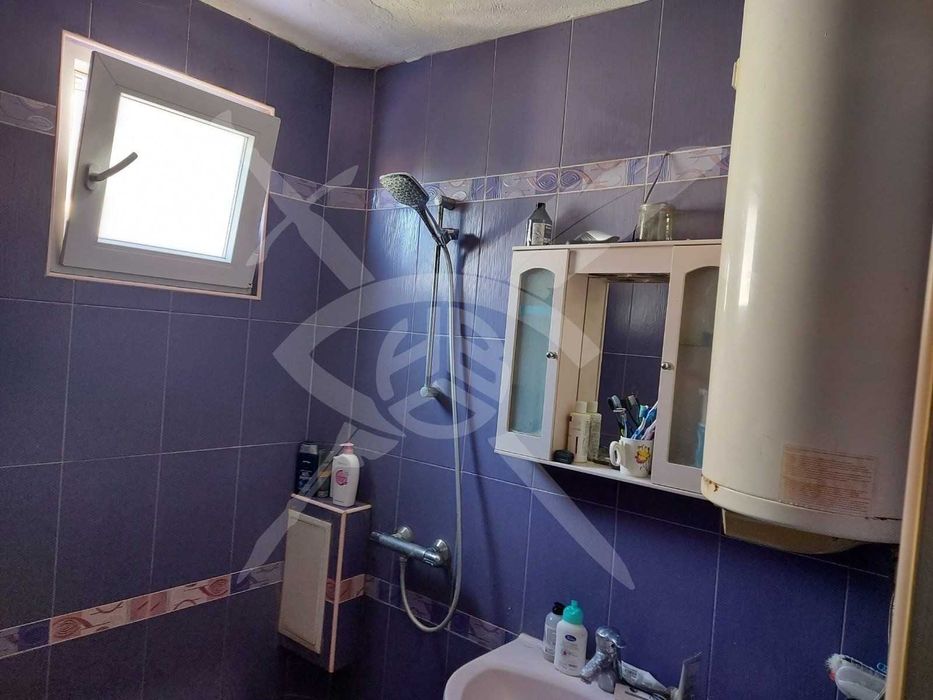 Продава се Четиристаен апартамент в Варна, Аспарухово - 92 кв.м за 2685 €/кв.м - Снимка #13