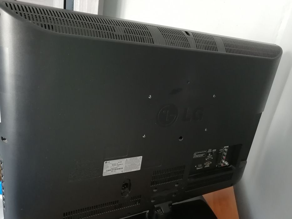 Продаю телевизор