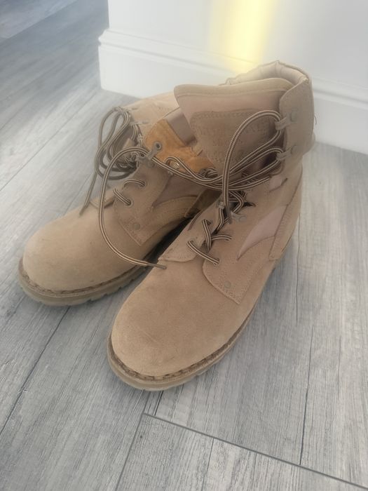Bocanci militari