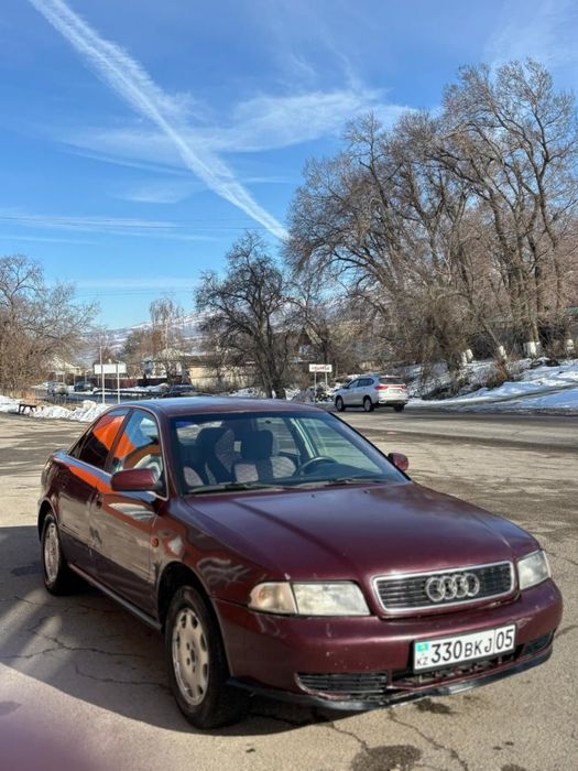 Продам Ауди А4 1996 года выпуска