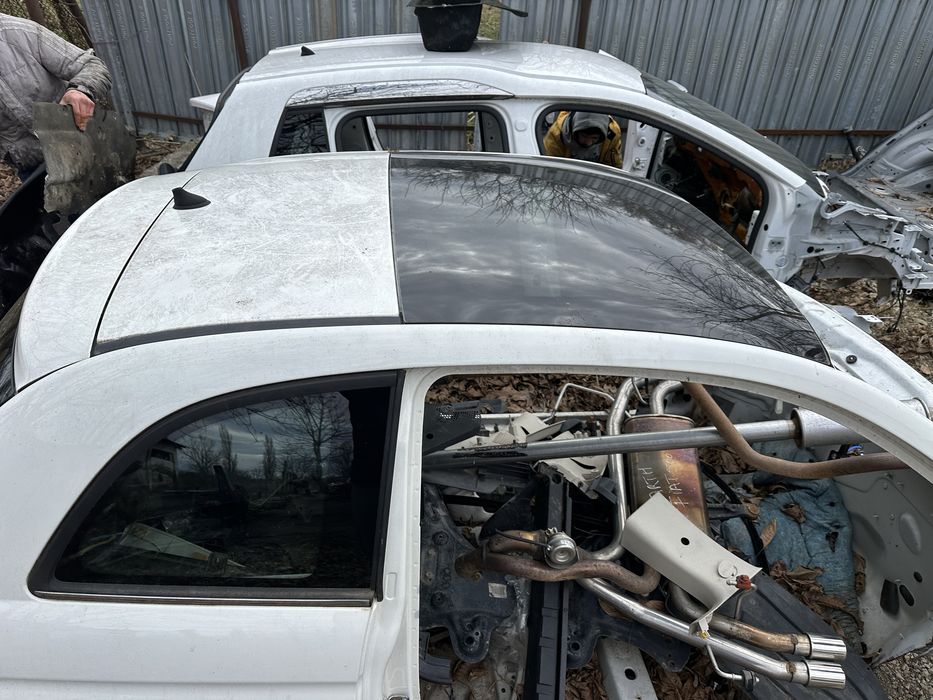 Prag / Stalp / Lonjeron / Aripa spate Fiat 500, Abarth