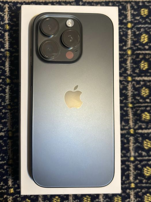 iPhone 16 pro без ремонта