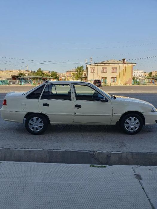 Nexia 2 sotiladi 2016 yil