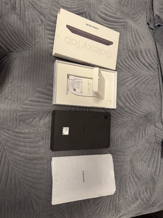 Продам планшет Samsung Galaxy Tab А9, 8/128.