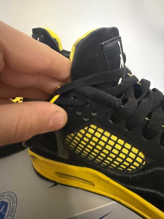 jordan 4 yellow thunder