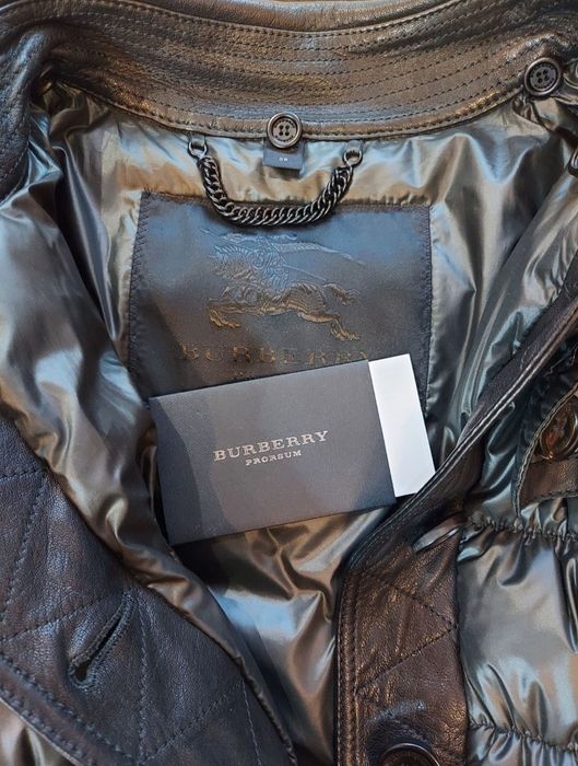 Пуховик Burberry