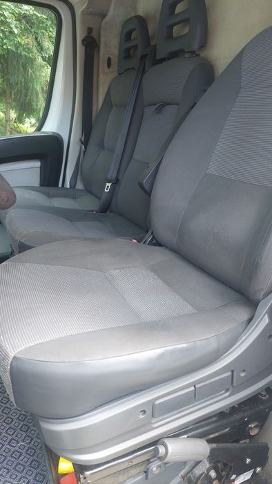 De vanzare Peugeot Boxer an 2013 /  2.2 Diesel / 295.000 km / Aer Condiționat /Acte la zi/ Varianta lunga