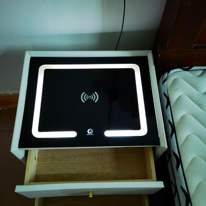 Led панель с подсветкой для зарядки телефона