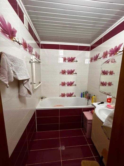 Продам 3 ком квартиру РН Азии