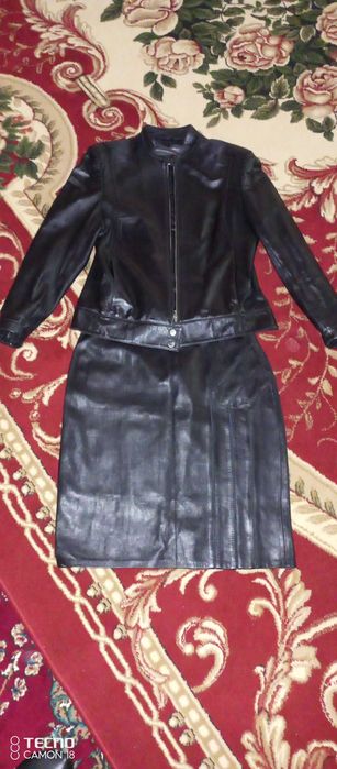 КожаныеПиджак женский...