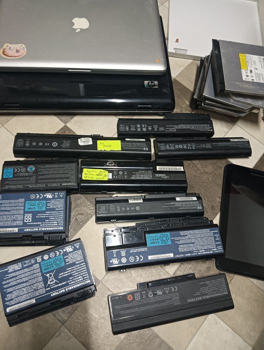 Baterii laptop livrare personala