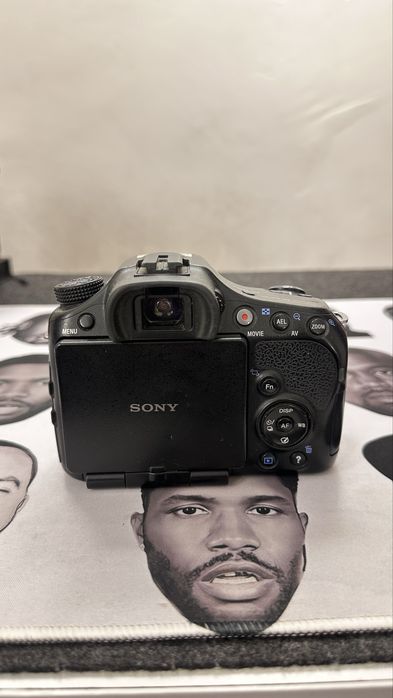 Продам Камеру Sony SLT-A57