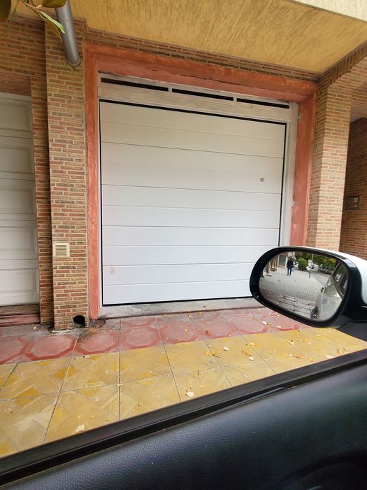 Дава се под наем Гараж / Паркомясто в Варна, Операта - 23 кв.м за 205 € - Снимка #3