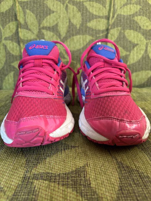 Дамски маратонки ASICS Gel-Nimbus 18