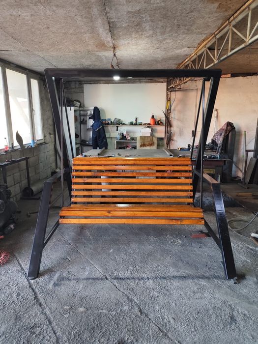 Качеля.  Качеля..