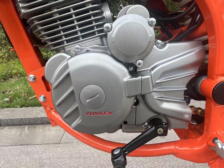 BESUDA ZONSEN CB300cc оригинал мотоциклы