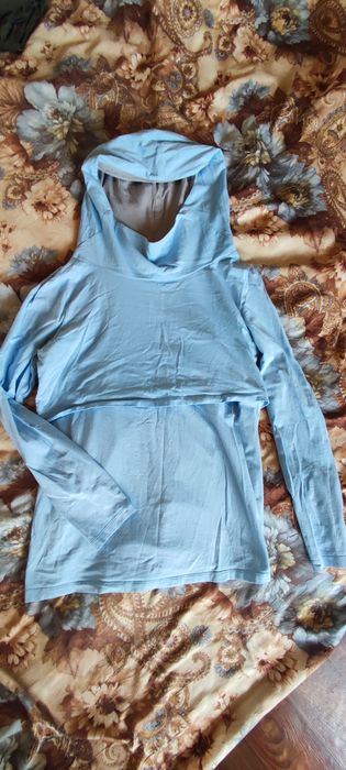 Вещи для беременных и кормящих