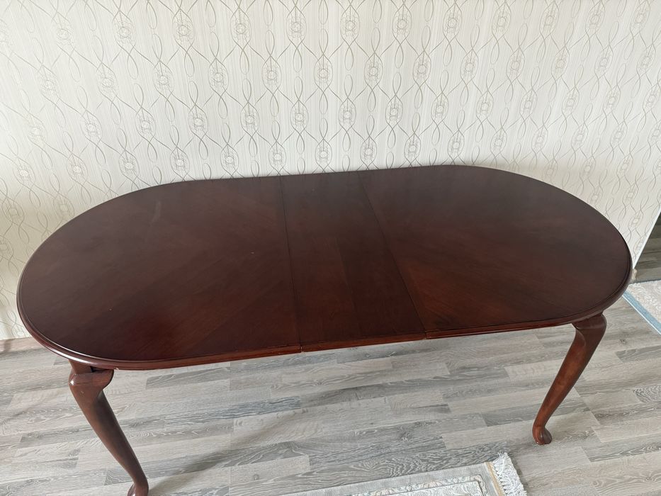 Стол раздвижной Малайзия