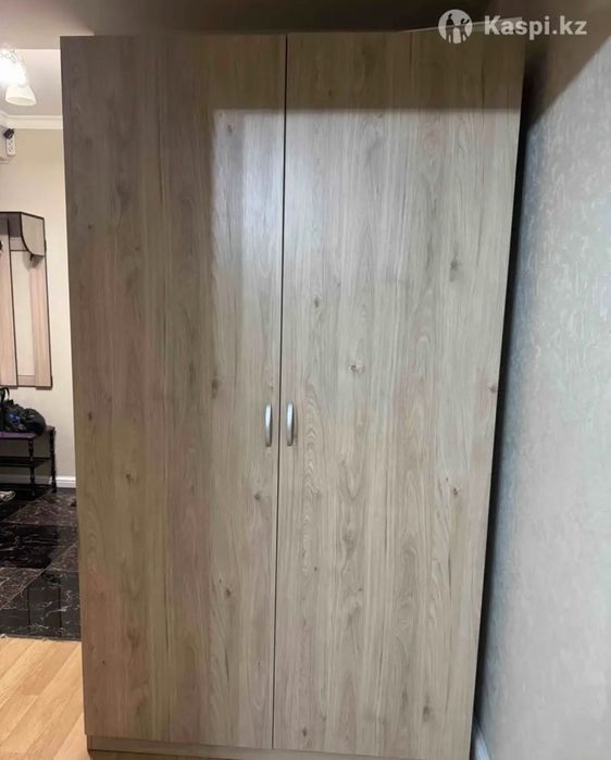 Продаю шкаф для одежды