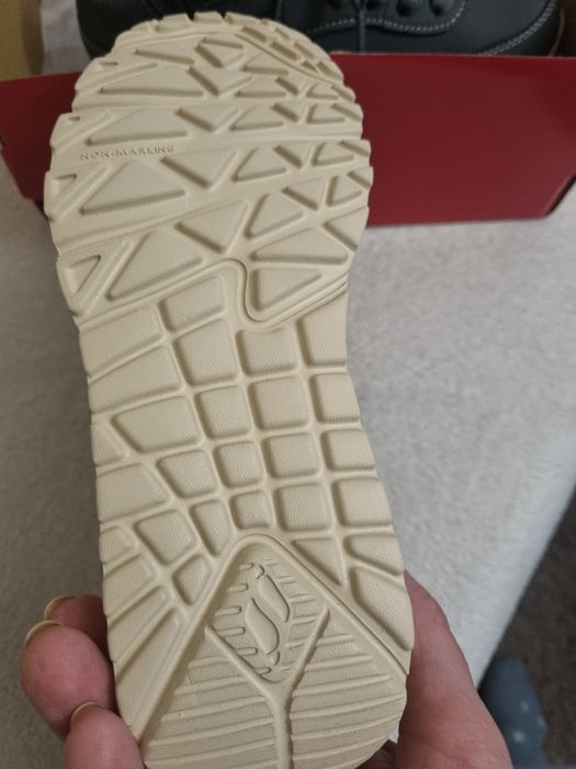 Нови детски боти Skechers 31  номер