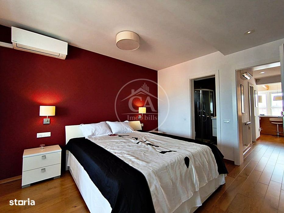 Apartament de vanzare cu 4 camere si terasa, Ultracentral, Oradea