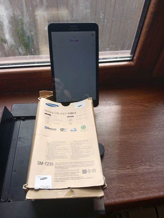 Продам планшет Samsung Tab4