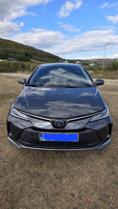 Vând Toyota Corolla MY24 SDN 1.8 HYB Dynamic An.2025.Masina personala !!!