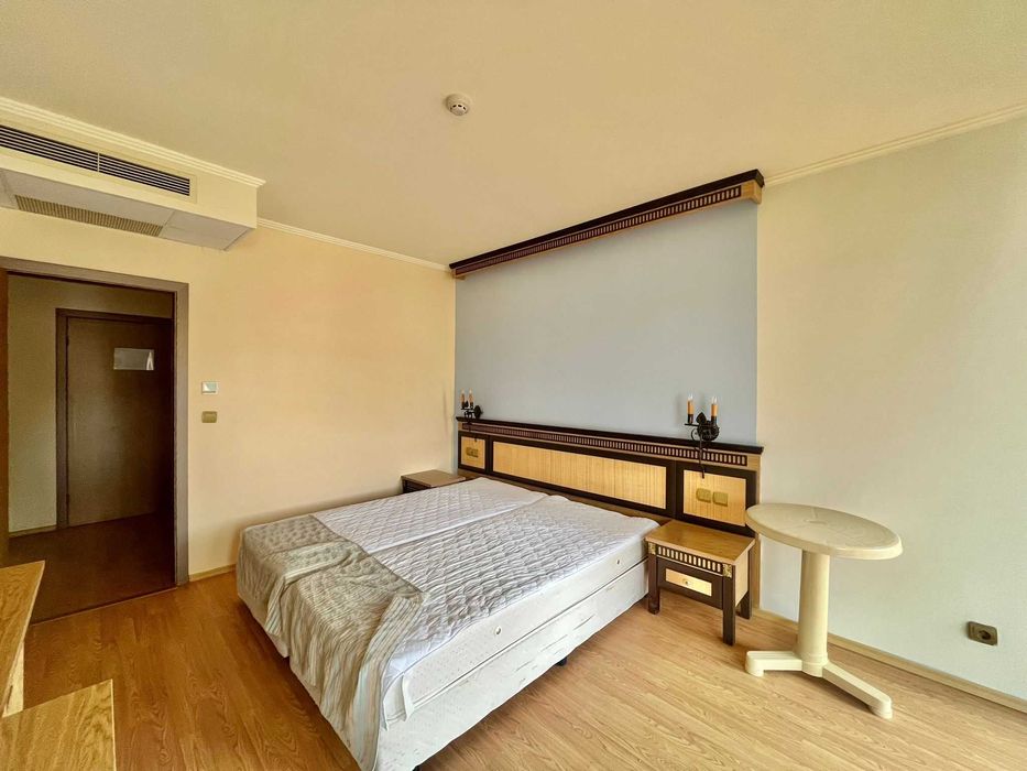 Продава се Двустаен апартамент в к.к. Елените - 86 кв.м за 663 €/кв.м - Снимка #3