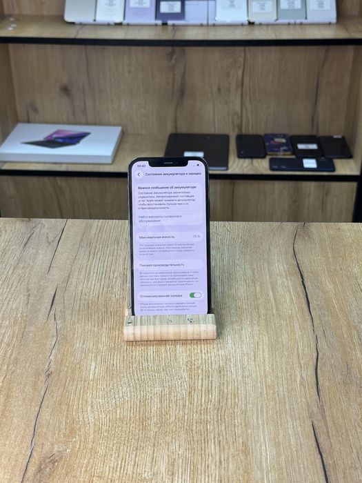 Телефон Apple iphone 12 pro 128 gb 75%