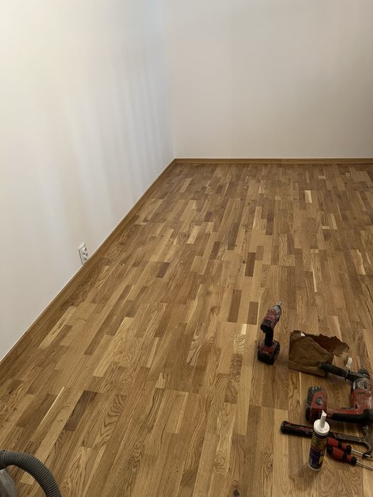 Executam finisaje la apartamente!!!